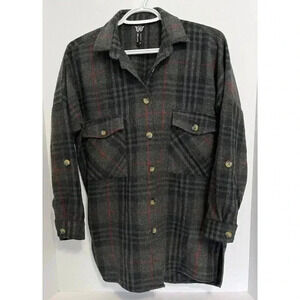 First Way Fashion Grey & Red Plaid Flannel Shacket - Size M